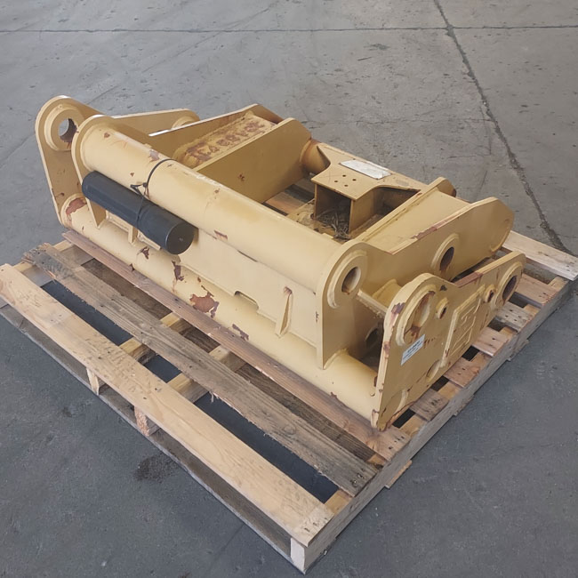 Used COUPLER GRP 2307950 8
